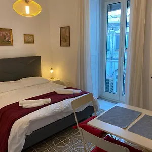 Bed and breakfast In San Domenico Maggiore 3