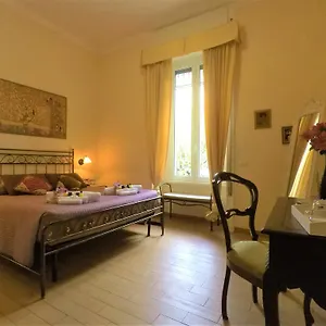 Tucci's *** Roma